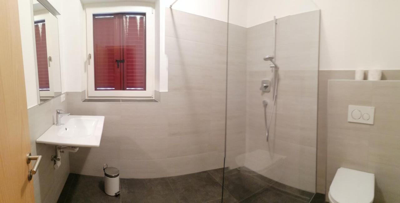 Haus Tirol Apartment Caldaro Bagian luar foto
